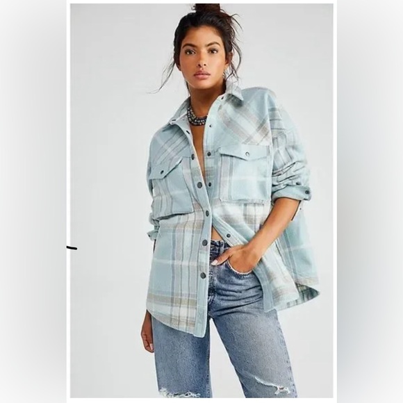 Free People Jackets & Blazers - NWT Free People cozy cabin shacket